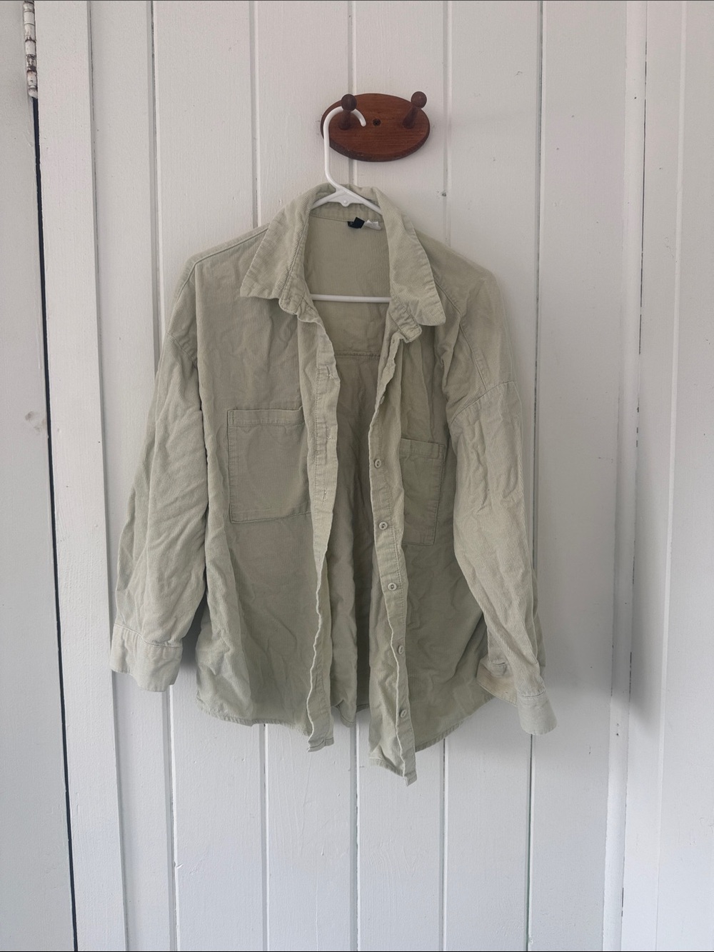 Light Sage Green Women’s Lightweight Shirt Jacket
